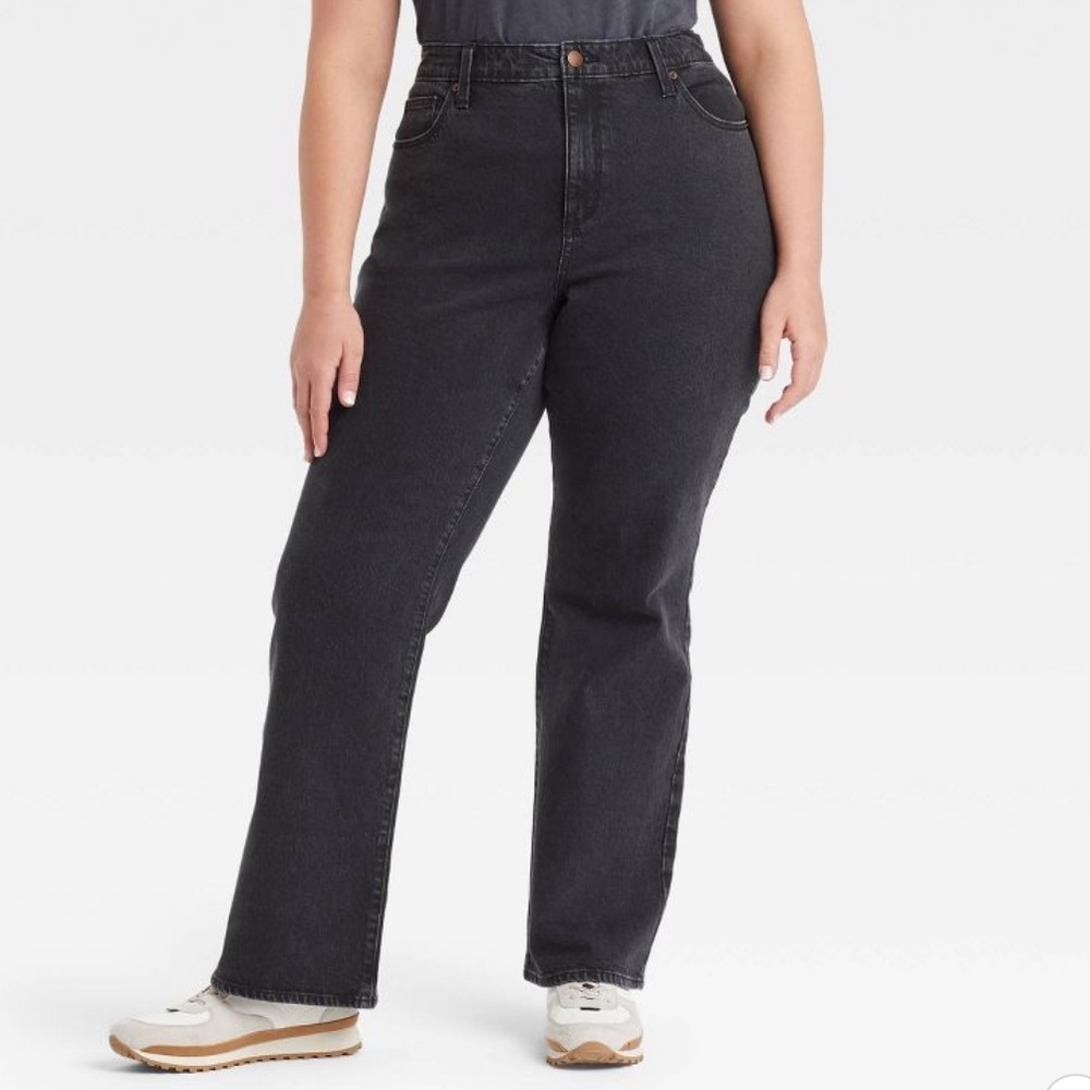 Universal Thread Vintage Straight Black Jeans